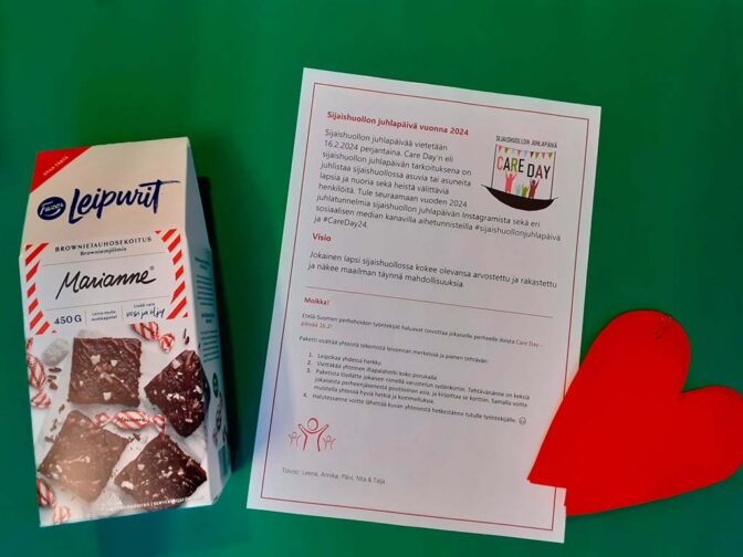 Etelä-Suomen perhehoidon tiimin lahja sijaisvanhemmille Care Day'na: Marianne keksien leivontapaketti ja kirje