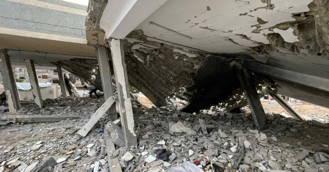 Kuva raunioista ja tuhosta Gazassa